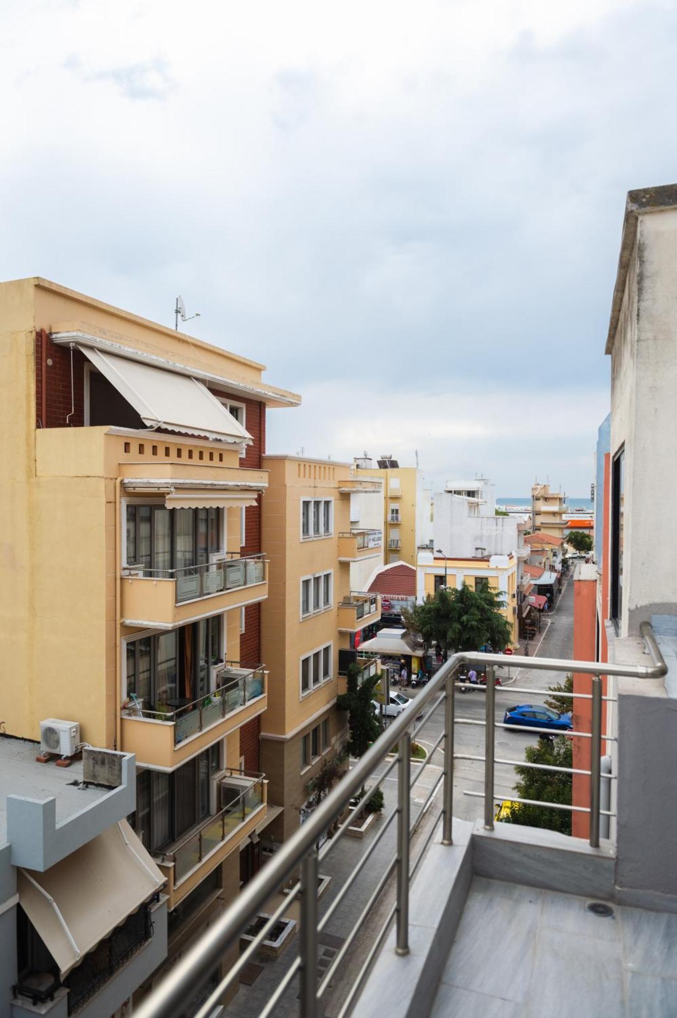 Central Luxurious Suite Near Lighthouse Alexandroupoli Exterior photo